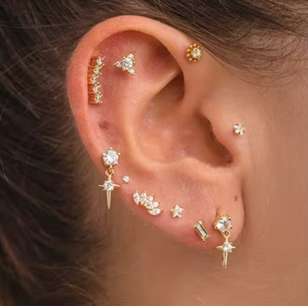 Oria | Stud Tragus Piercing