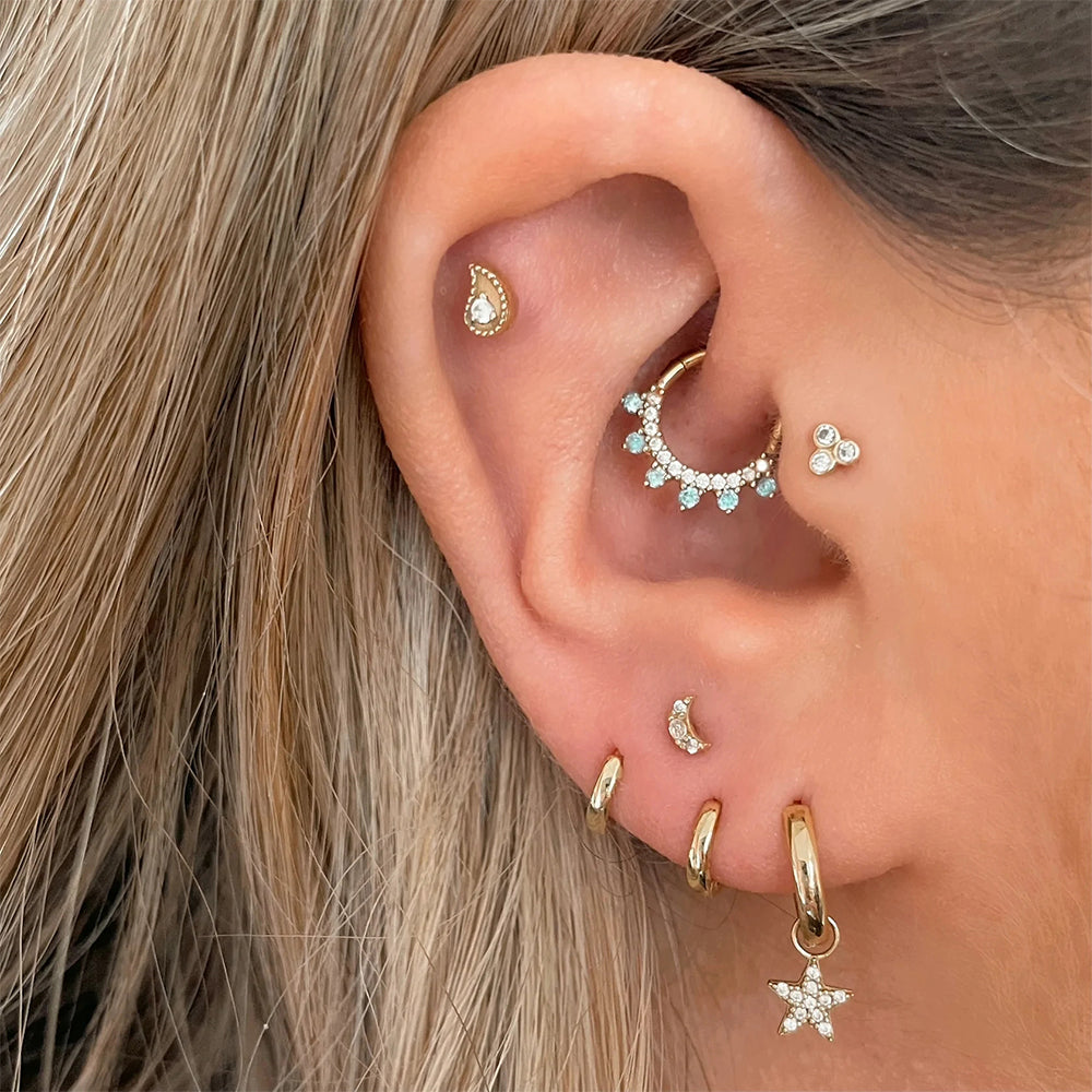 Piercing aro de oro con diamantes engastados mujer