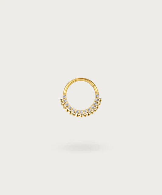 Gold Snug Ringpiercing mit Blumenmuster