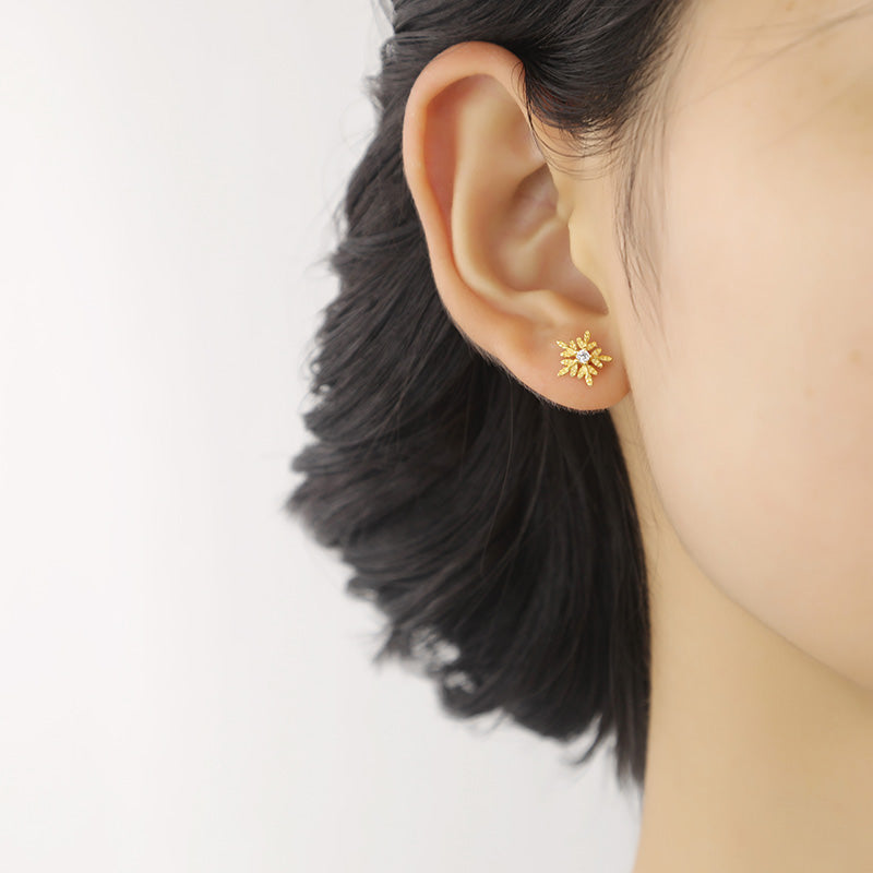 Schneeflocken-Ohrpiercing für Frauen tragus