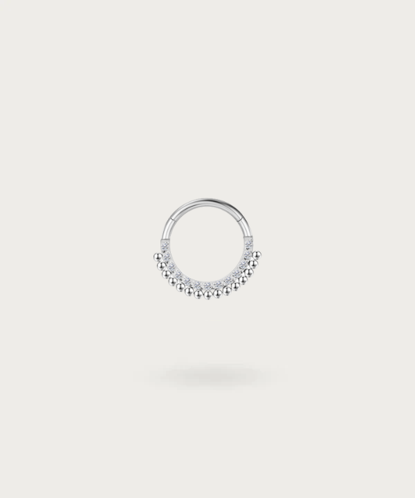 Piercing Ring für Daith aus Silber mit Blumenmuster